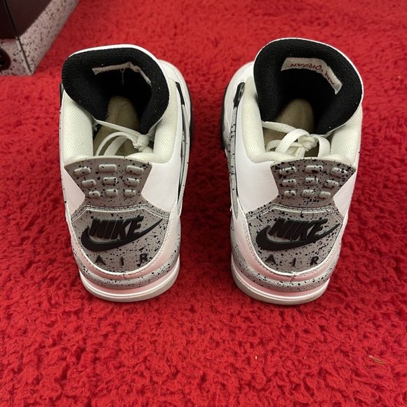 Size 10  - Jordan 4 Retro OG Mid White Cement main image 4